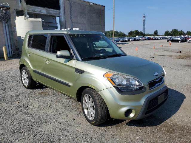 KIA SOUL + 2013 with VIN KNDJT2A64D7597533 - Photo from auction