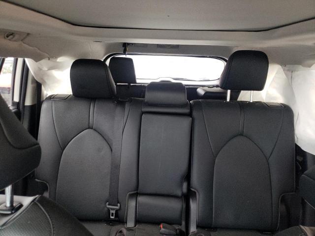 Photo 6 from auction – 2020 TOYOTA HIGHLANDER with VIN 5TDDZRBH4LS003452