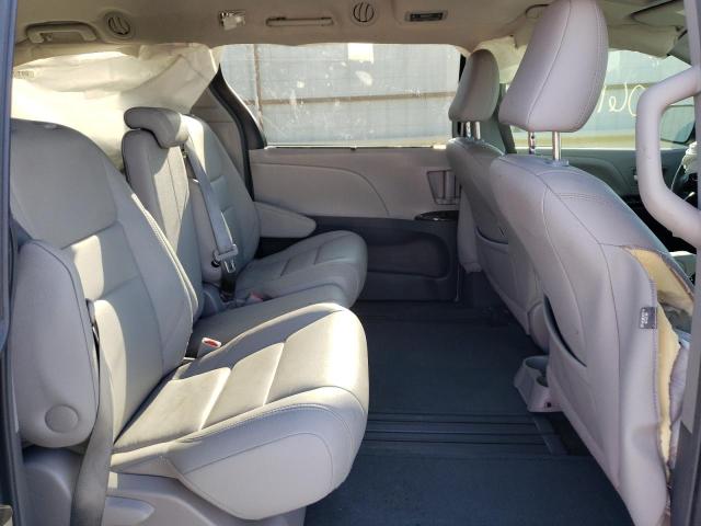 Photo 6 from auction – 2017 TOYOTA SIENNA XLE with VIN 5TDYZ3DC1HS767976