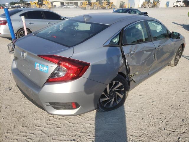 Photo 4 from auction – 2018 HONDA CIVIC EX with VIN 2HGFC2F71JH595201
