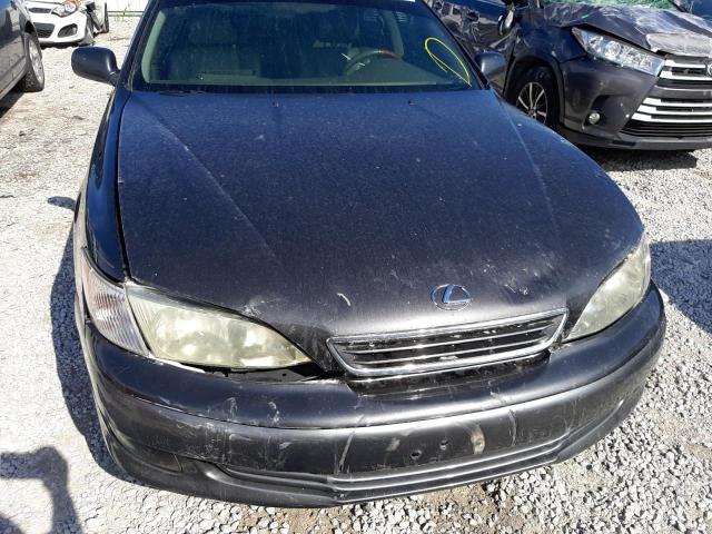 Photo 9 from auction – 2001 LEXUS ES 300 with VIN JT8BF28G015107654