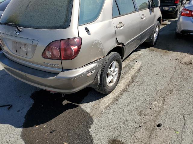 Photo 9 from auction – 2000 LEXUS RX 300 with VIN JT6GF10UXY0052079