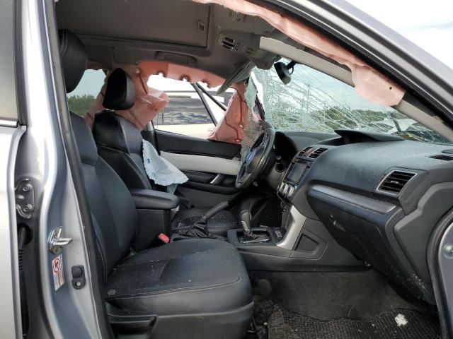 Photo 5 from auction – 2016 SUBARU FORESTER 2 with VIN JF2SJAXC6GH557908