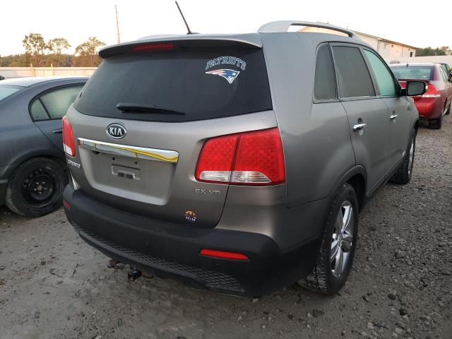 Photo 4 from auction – 2012 KIA SORENTO EX with VIN 5XYKUDA21CG251273