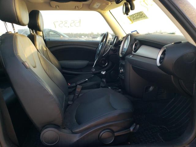 Photo 5 from auction – 2011 MINI COOPER with VIN WMWSU3C55BT099130