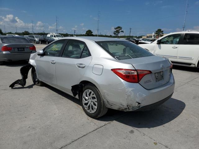 Photo 3 from auction – 2017 TOYOTA COROLLA L with VIN 5YFBURHEXHP621085