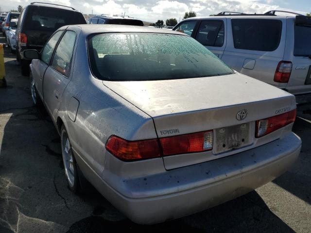 Photo 3 from auction – 2001 TOYOTA CAMRY CE with VIN 4T1BG22K01U085667