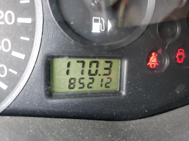 Photo 8 from auction – 2005 FORD FOCUS ZX4 with VIN 1FAFP34N85W109488
