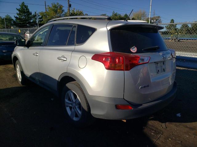 Photo 3 from auction – 2013 TOYOTA RAV4 XLE with VIN JTMRFREV2D5010780