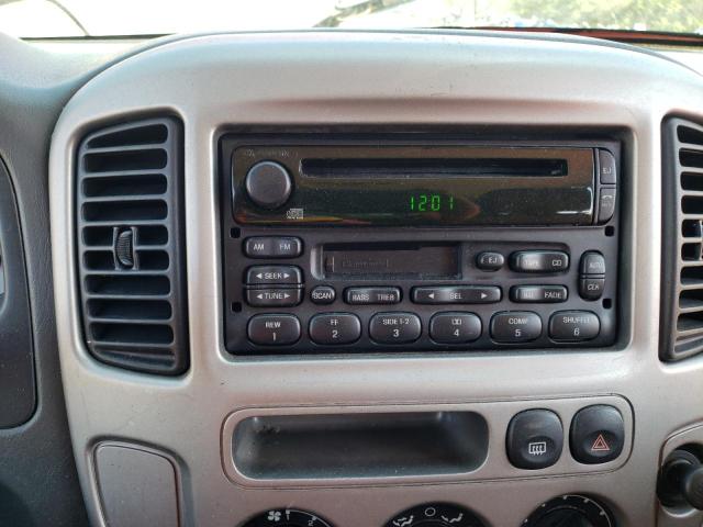 Photo 9 from auction – 2004 FORD ESCAPE XLT with VIN 1FMYU03184KB35342