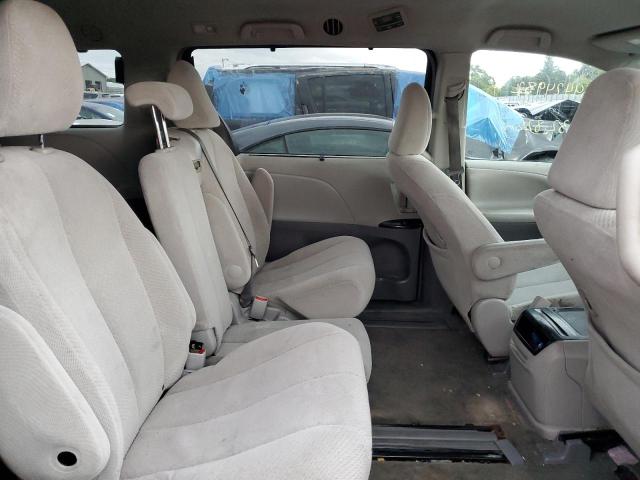 Photo 6 from auction – 2014 TOYOTA SIENNA LE with VIN 5TDKK3DC4ES419112