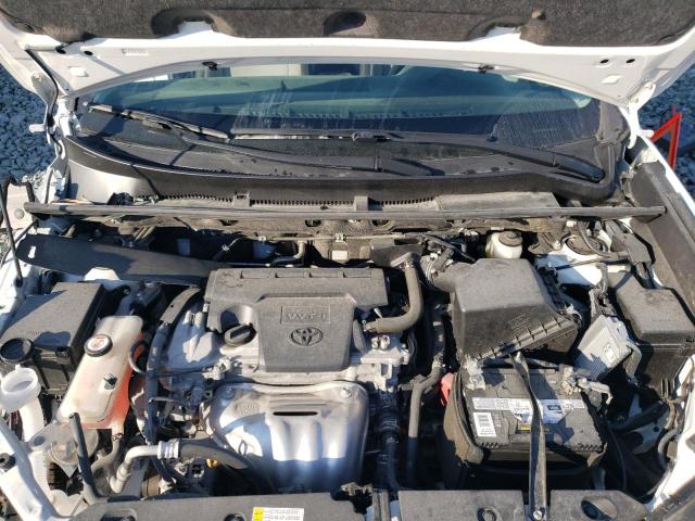 Photo 7 from auction – 2017 TOYOTA RAV4 XLE with VIN JTMWFREVXHJ714581
