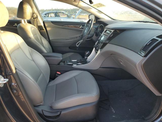 Photo 5 from auction – 2012 HYUNDAI SONATA SE with VIN 5NPEC4AC4CH479379