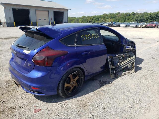 Photo 4 from auction – 2013 FORD FOCUS ST with VIN 1FADP3L91DL376824