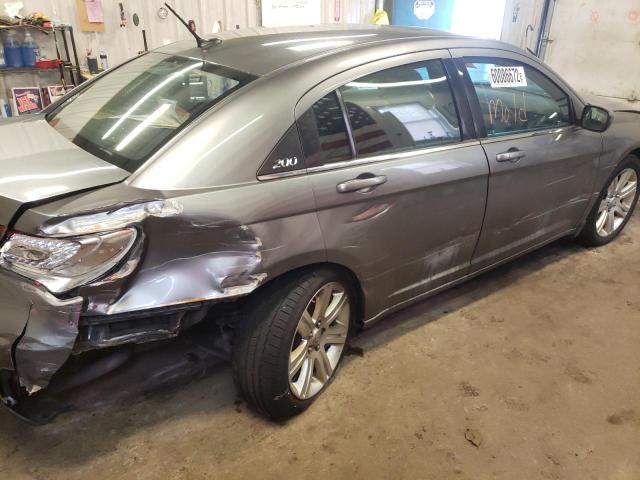 Photo 9 from auction – 2013 CHRYSLER 200 LX with VIN 1C3CCBAB0DN660326