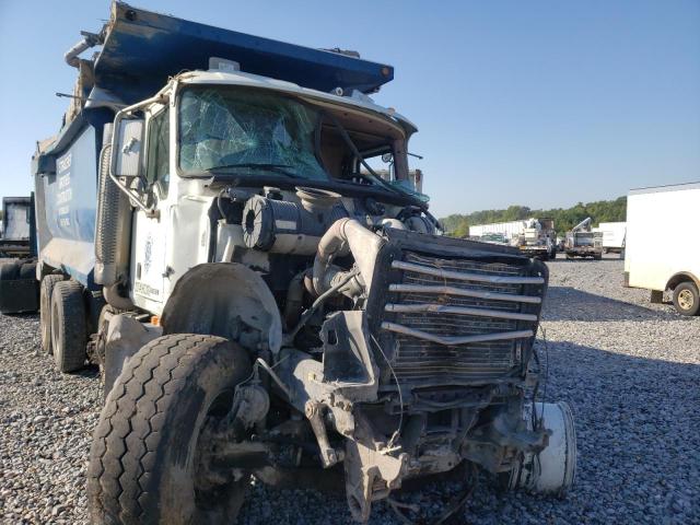 Photo 9 from auction – 2007 MACK 700 CV700 with VIN 1M2AG11C27M058592