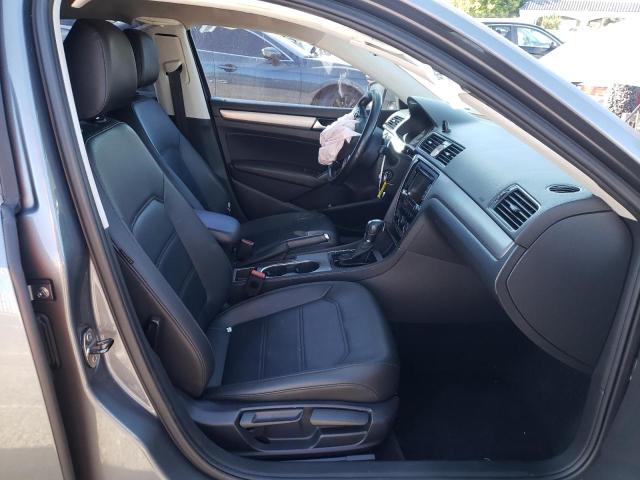 Photo 5 from auction – 2014 VOLKSWAGEN PASSAT SE with VIN 1VWBT7A35EC084580