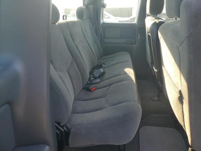 Photo 6 from auction – 2004 CHEVROLET SILVERADO with VIN 2GCEC19V641365679