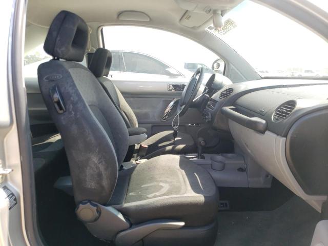 Photo 5 from auction – 2000 VOLKSWAGEN BEETLE with VIN 3VWCC21C1YM410935