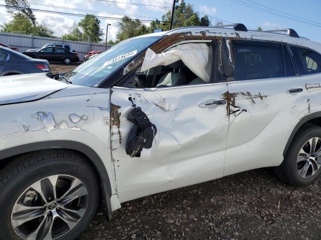 Photo 10 from auction – 2022 TOYOTA HIGHLANDER with VIN 5TDHZRBH2NS232670