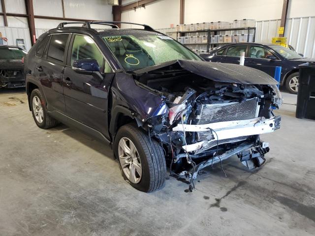 TOYOTA RAV4 XLE 2019 with VIN JTMP1RFV2KJ020329 - Photo from auction