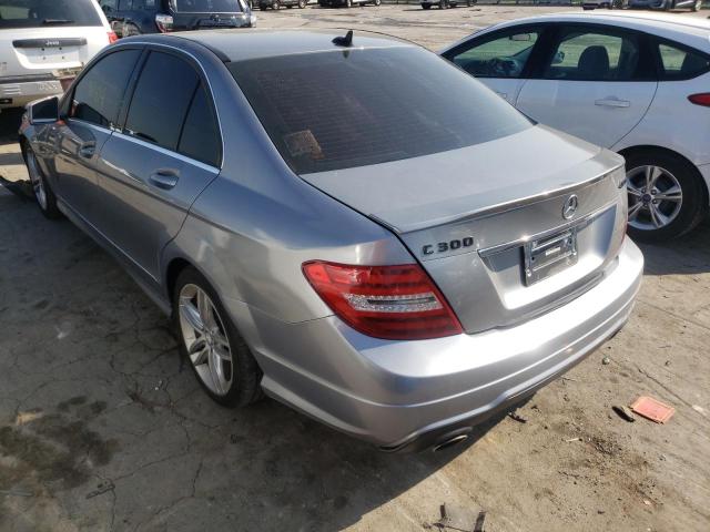 Photo 3 from auction – 2012 MERCEDES-BENZ C 300 4MAT with VIN WDDGF8BB1CA644976