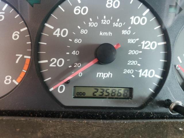 Photo 8 from auction – 2001 MAZDA 626 ES with VIN 1YVGF22D115249091