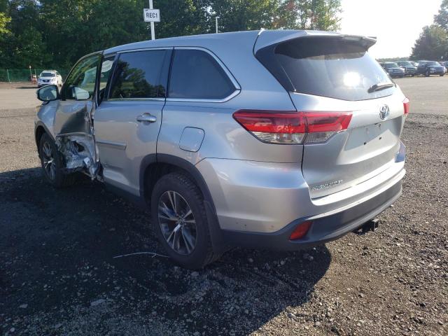Photo 3 from auction – 2019 TOYOTA HIGHLANDER with VIN 5TDBZRFH0KS932019