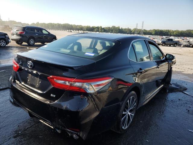 Photo 4 from auction – 2018 TOYOTA CAM with VIN 4T1B11HK5JU097624