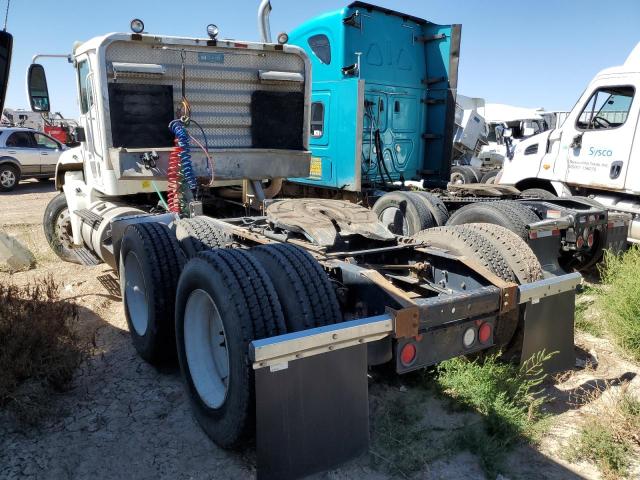 Photo 3 from auction – 2002 INTERNATIONAL 9100 9100I with VIN 2HSCBAXR12C047378