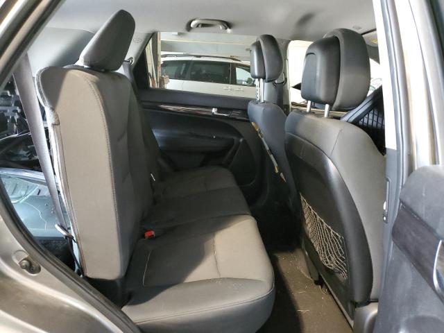 Photo 6 from auction – 2013 KIA SORENTO LX with VIN 5XYKTDA62DG424645