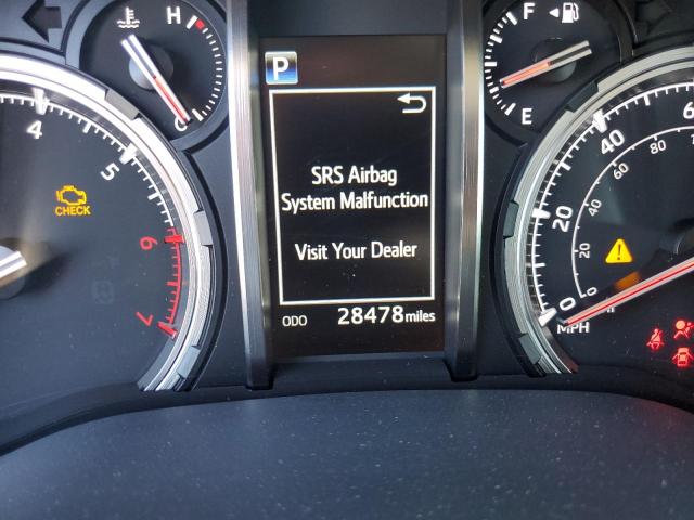Photo 8 from auction – 2020 TOYOTA 4RUNNER SR with VIN JTEBU5JR8L5828582