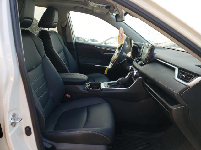 Photo 5 from auction – 2021 TOYOTA RAV4 XLE P with VIN 2T3C1RFV3MW148761