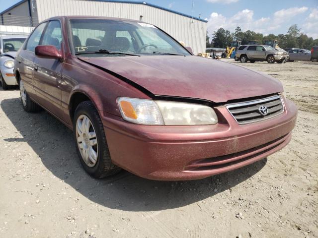 TOYOTA CAMRY CE 2000 with VIN 4T1BG22K3YU653923 - Photo from auction
