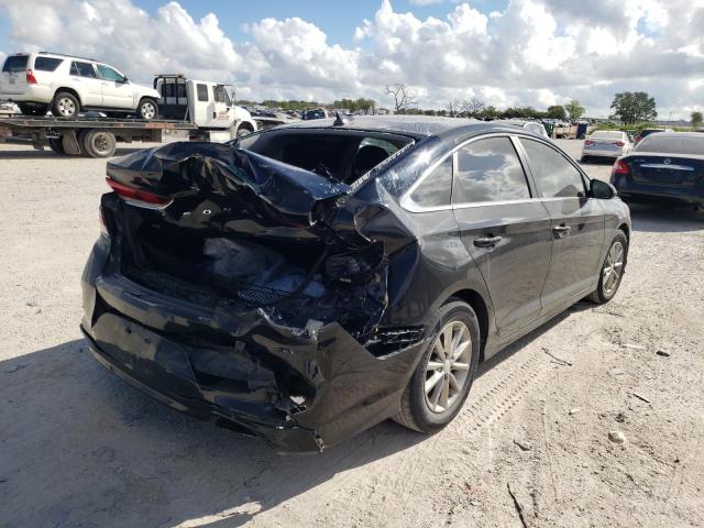Photo 4 from auction – 2018 HYUNDAI SONATA SE with VIN 5NPE24AF2JH607385