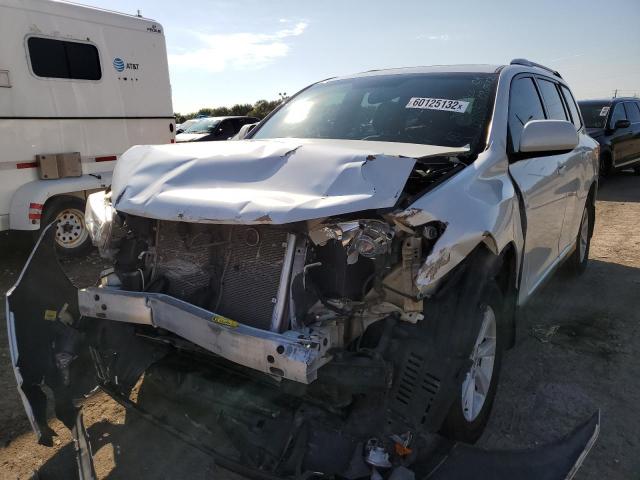Photo 2 from auction – 2013 TOYOTA HIGHLANDER with VIN 5TDBK3EH8DS179085