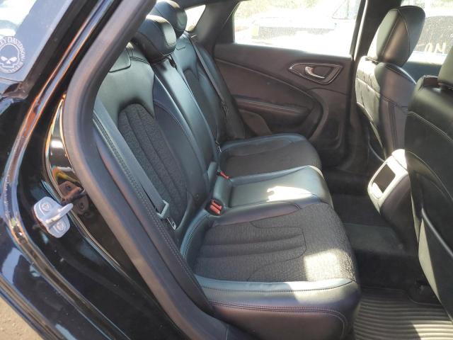 Photo 6 from auction – 2015 CHRYSLER 200 S with VIN 1C3CCCBG4FN517768