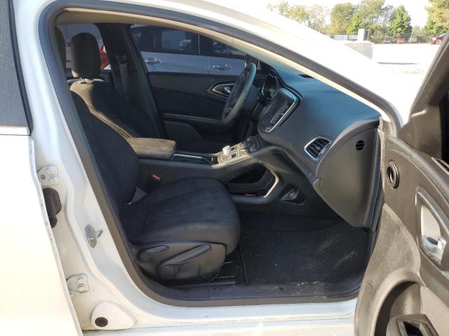 Photo 5 from auction – 2015 CHRYSLER 200 LIMITE with VIN 1C3CCCAB3FN584514