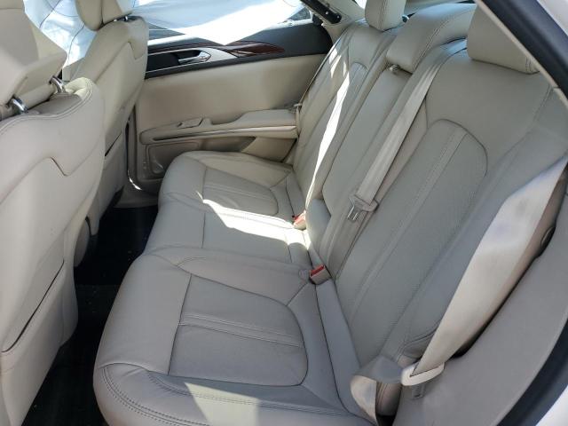 Photo 6 from auction – 2016 LINCOLN MKZ with VIN 3LN6L2J95GR622917