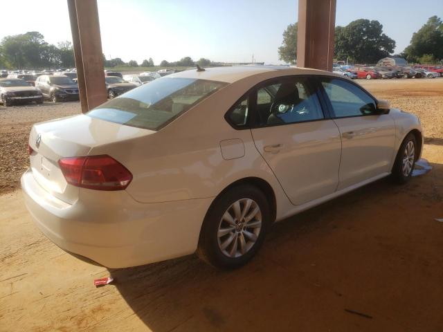 Photo 4 from auction – 2013 VOLKSWAGEN PASSAT S with VIN 1VWAP7A35DC063131