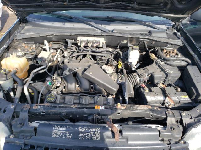 Photo 7 from auction – 2006 FORD ESCAPE LIM with VIN 1FMCU94106KC32745