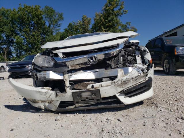Photo 9 from auction – 2017 HONDA CIVIC LX with VIN 19XFC2F58HE057839
