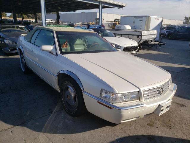 CADILLAC ELDORADO E 2002 with VIN 1G6EL12YX2B100669 - Photo from auction