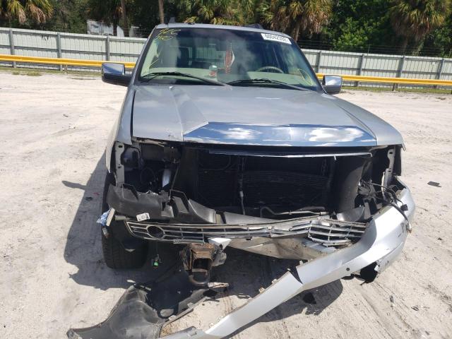 Photo 9 from auction – 2011 LINCOLN NAVIGATOR with VIN 5LMJJ2H53BEJ03571