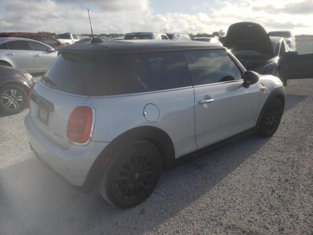 Photo 4 from auction – 2017 MINI COOPER with VIN WMWXP5C39H2F61844
