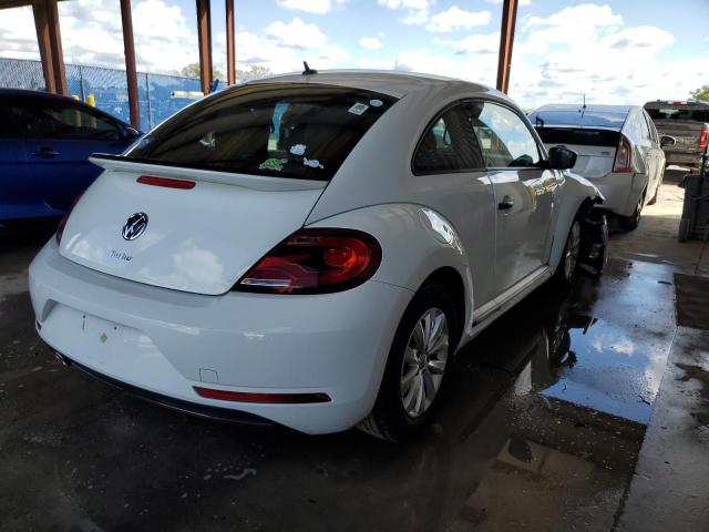 Photo 4 from auction – 2018 VOLKSWAGEN BEETLE S with VIN 3VWFD7AT4JM717190