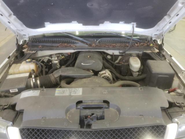 Photo 7 from auction – 2004 CHEVROLET SILVERADO with VIN 2GCEK19T941108100
