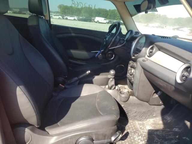 Photo 5 from auction – 2011 MINI COOPER with VIN WMWSU3C5XBT182908