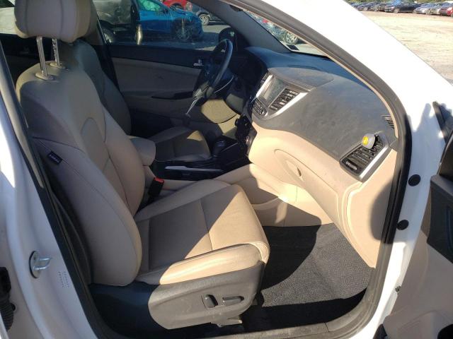 Photo 5 from auction – 2017 HYUNDAI TUCSON LIM with VIN KM8J33A44HU502976