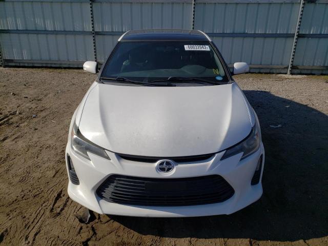 Photo 9 from auction – 2014 TOYOTA SCION TC with VIN JTKJF5C79E3067350